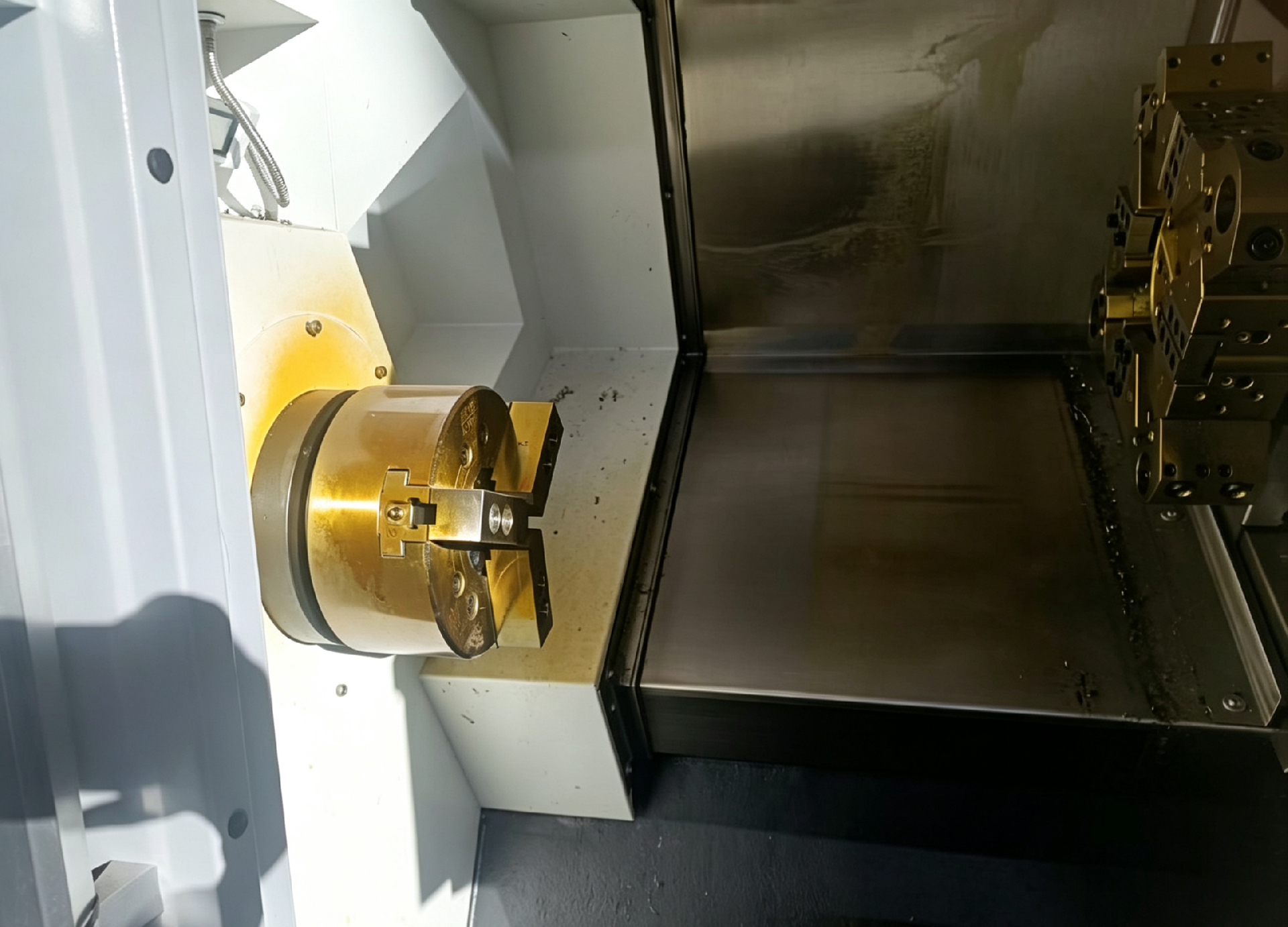 TCK50 CNC तिरछा बिस्तर खराद